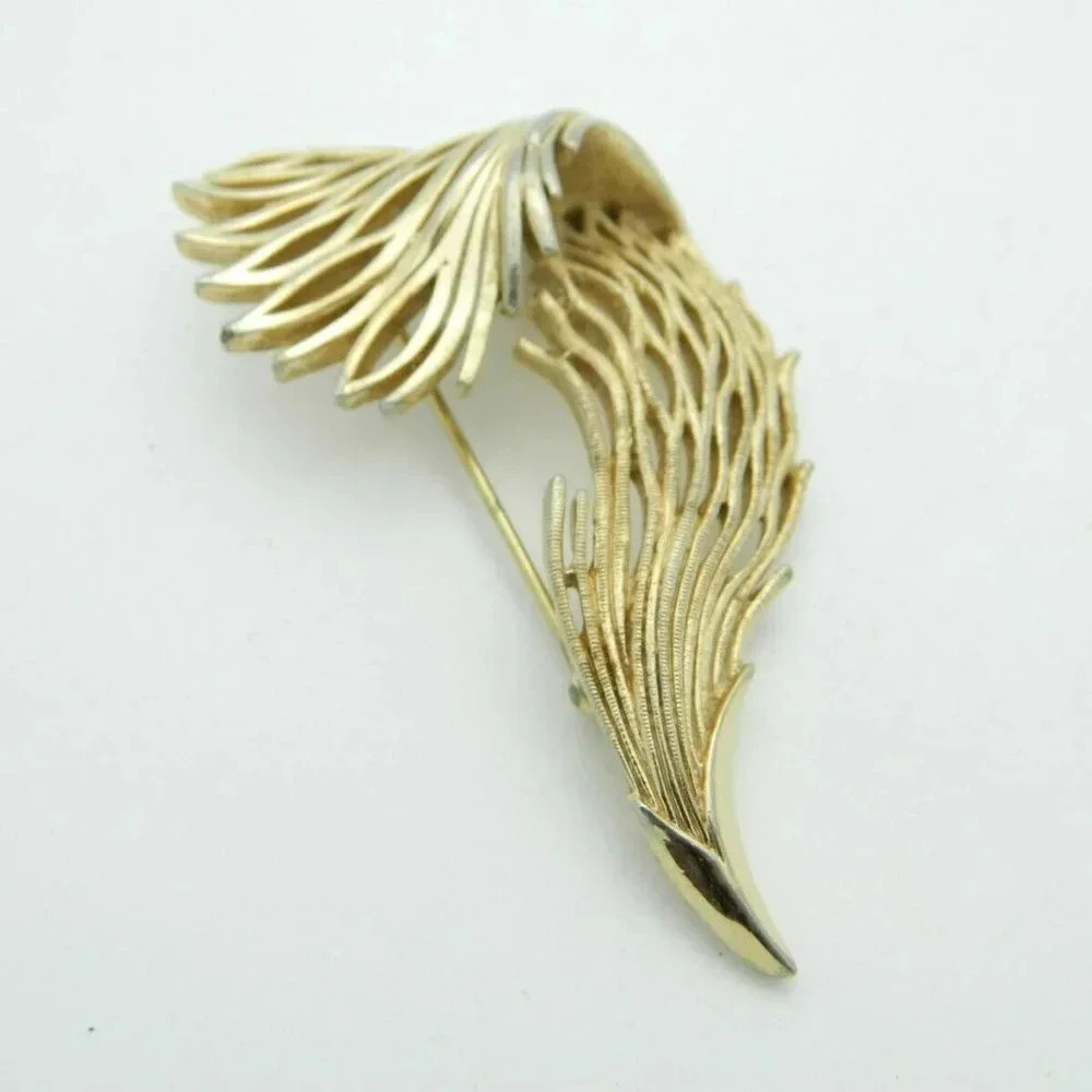 CROWN TRIFARI Textured Abstract Modern Openwork